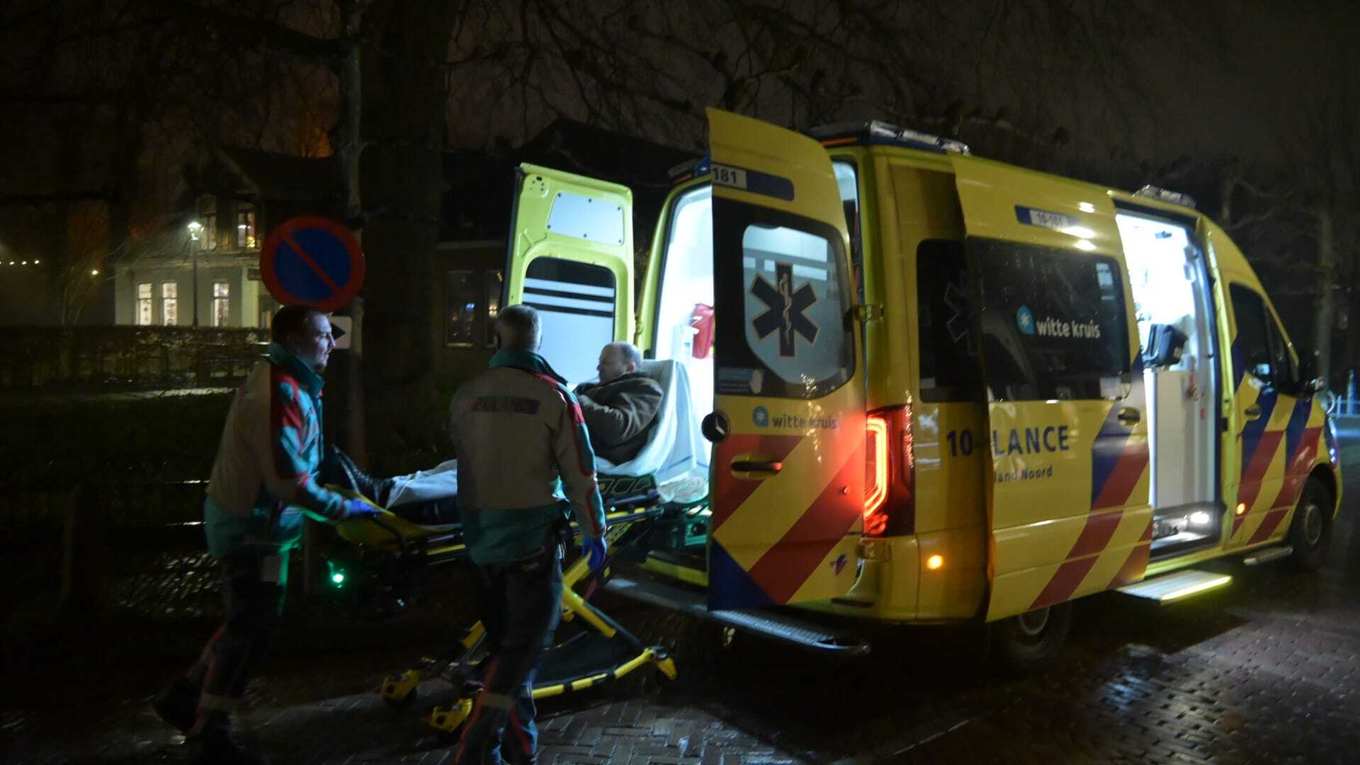 Foto: Scooterrijder in ambulance.jpeg